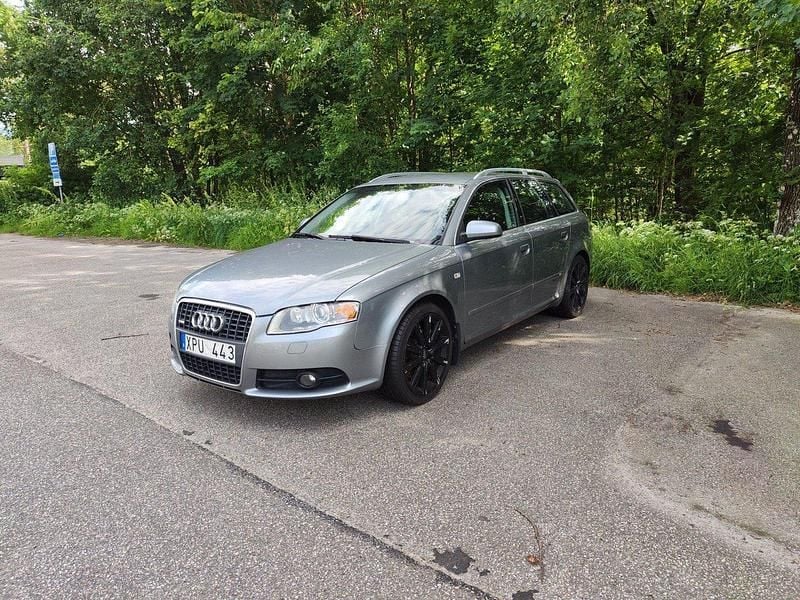 Grå Begagnad 2006 Audi A4 Comfort Kombi | 35 000 kr - Bild 1/4