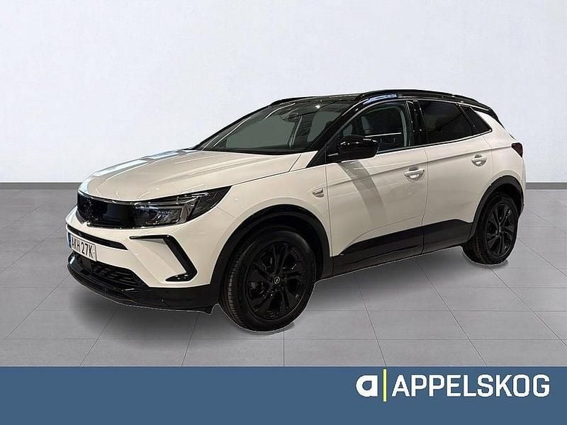 Begagnad Opel Grandland X 131 HK (96 kW) 2023 White jade SUV