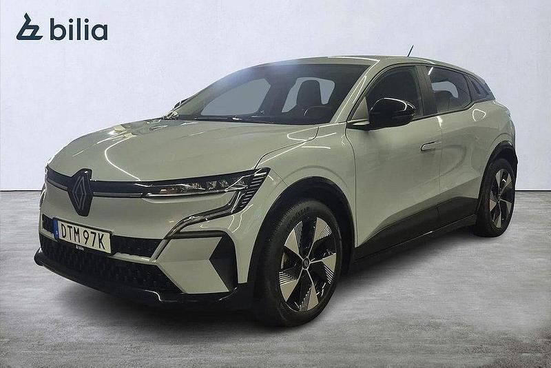 Grå Begagnad 2022 Renault Mégane Equilibre Halvkombi | 245 000 kr (Marknadspris) - Bild 1/3