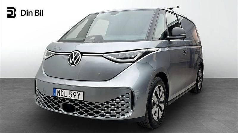 Mono silver metallic Begagnad 2024 VW ID. Buzz Minibuss | 509 900 kr (Marknadspris) - Bild 1/4
