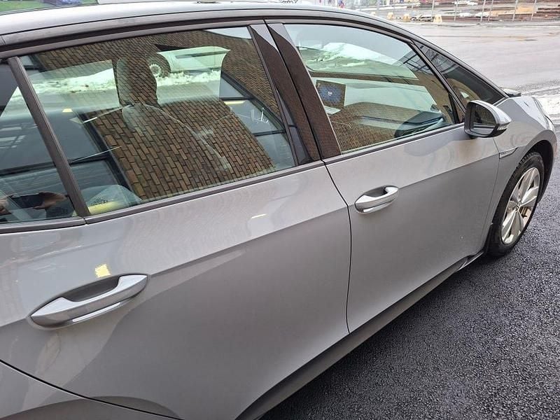 Begagnad VW ID.3 Pro Performance 150 kW (204 HK) 2021 Halvkombi