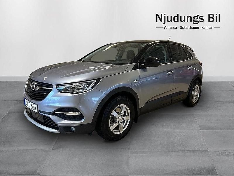 Begagnad Opel Grandland X Design Edition 131 HK (96 kW) 2021 Grå SUV