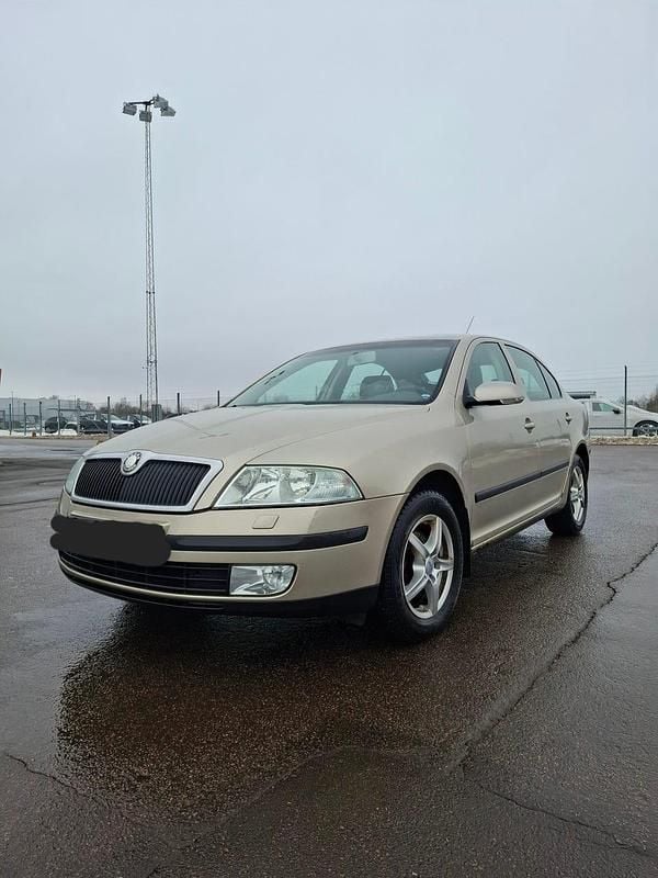 Begagnad Skoda Octavia 102 HK (75 kW) 2006