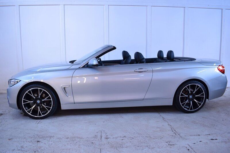 Silver Begagnad 2015 BMW 420 Sport Line Cab | 219 900 kr (Bra pris) - Bild 1/4