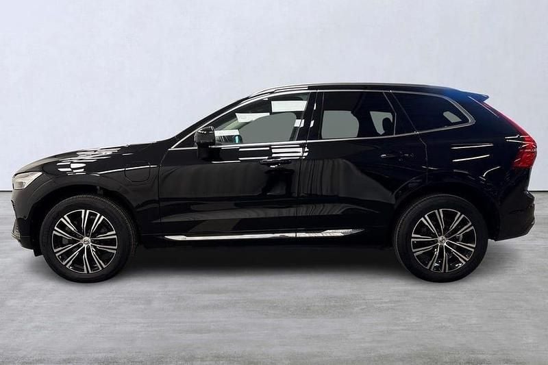 Begagnad Volvo XC60 Inscription 355 HK (261 kW) 2022 Svart SUV