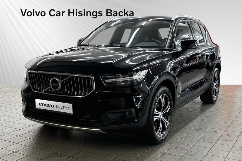 Svart Begagnad 2021 Volvo XC40 Inscription SUV | 334 900 kr (Bra pris) - Bild 1/3