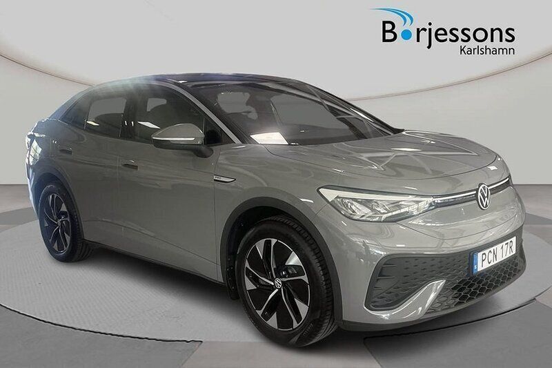 Grå Begagnad 2022 VW ID.5 Pro Performance SUV | 389 000 kr (Lite dyr) - Bild 1/4