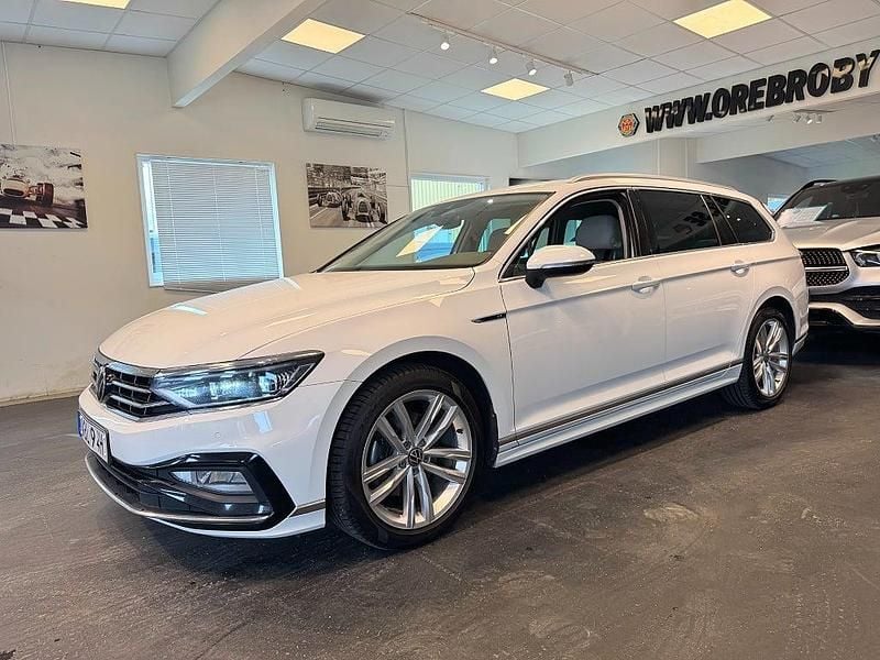 Begagnad VW Passat GT 200 HK (147 kW) 2021 Vit Kombi