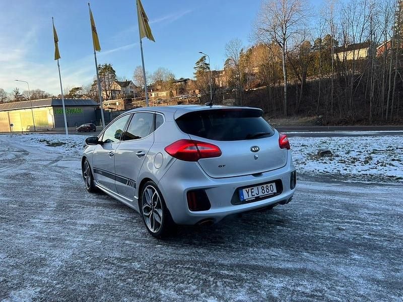 Begagnad Kia Ceed GT GT 204 HK (150 kW) 2016