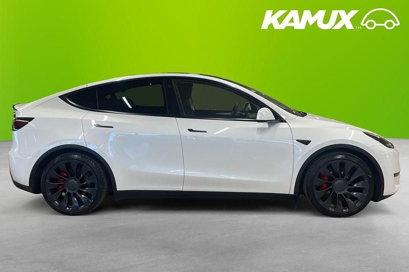 Begagnad Tesla Model Y Performance 392 kW (534 HK) 2022 Vit SUV