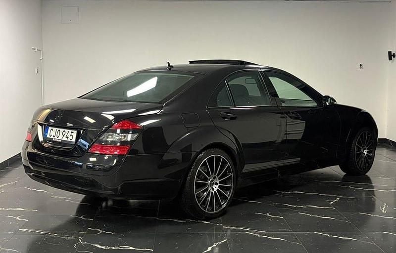Begagnad Mercedes S350 272 HK (200 kW) 2009 Svart Sedan