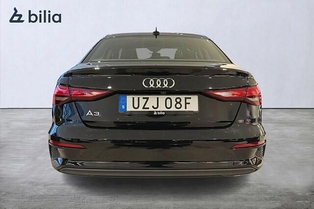 Begagnad Audi A3 Proline 112 HK (82 kW) 2022 Svart Sedan