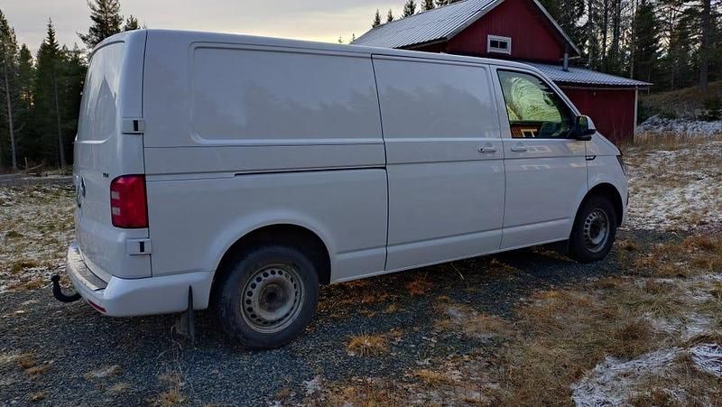 Begagnad VW T6 150 HK (110 kW) 2018 Van