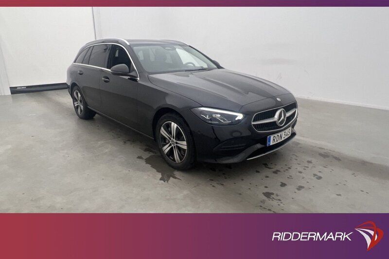 Svart Begagnad 2021 Mercedes C300e Avantgarde Kombi | 394 800 kr (Superpris) - Bild 1/3