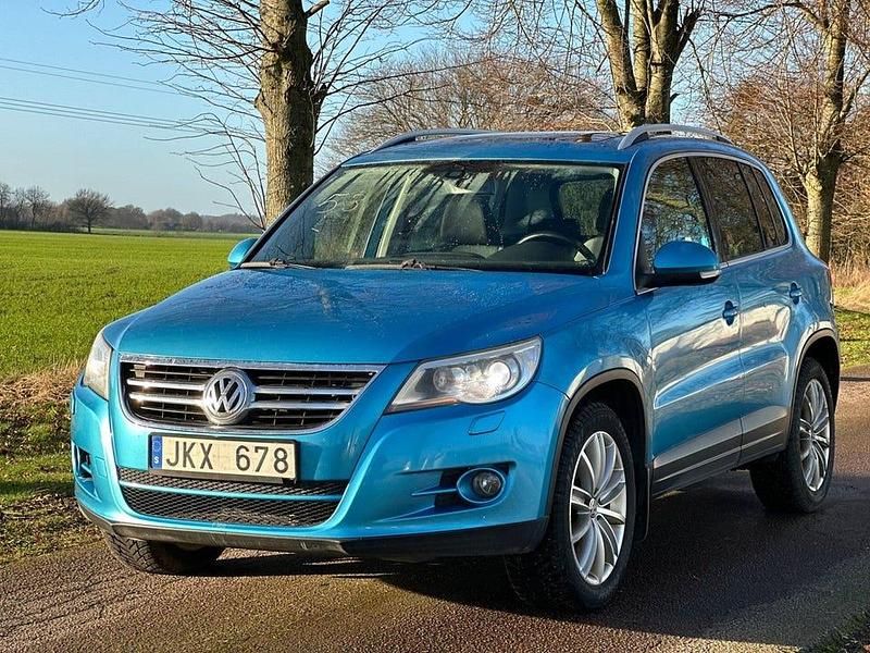 Begagnad VW Tiguan Sportline 140 HK (102 kW) 2007 Ljusblå SUV