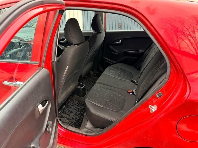 Begagnad Kia Picanto 68 HK (50 kW) 2014 Halvkombi