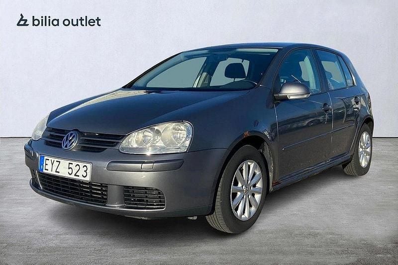 Mörkgrå Begagnad 2007 VW Golf V Halvkombi | 14 900 kr (Superpris) - Bild 1/3