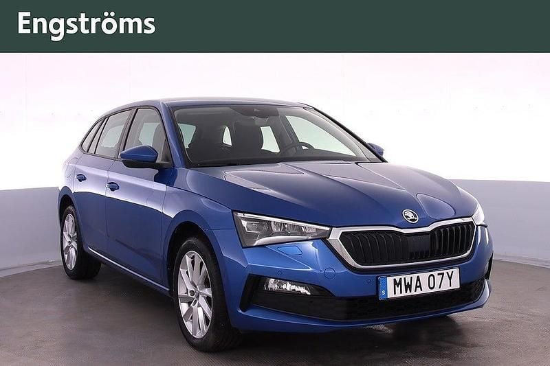 Blå Begagnad 2022 Skoda Scala Style Halvkombi | 199 000 kr (Bra pris) - Bild 1/4