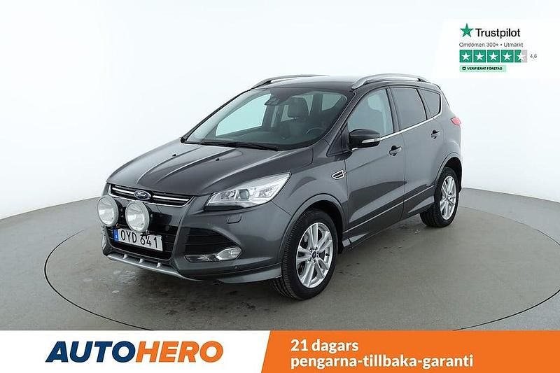 Grå Begagnad 2016 Ford Kuga SUV | 173 000 kr (Marknadspris) - Bild 1/4