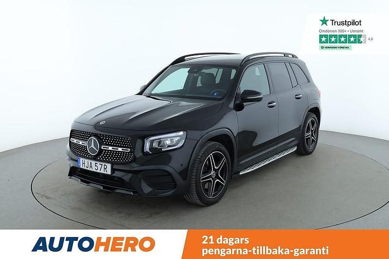 Svart Begagnad 2021 Mercedes GLB200 AMG line SUV | 414 000 kr (Lite dyr) - Bild 1/4