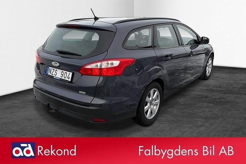 Begagnad Ford Focus 101 HK (74 kW) 2013 Grå Kombi
