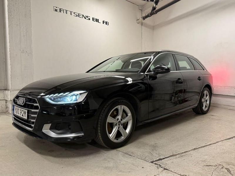 Svart Begagnad 2020 Audi A4 Kombi | 209 900 kr (Marknadspris) - Bild 1/4