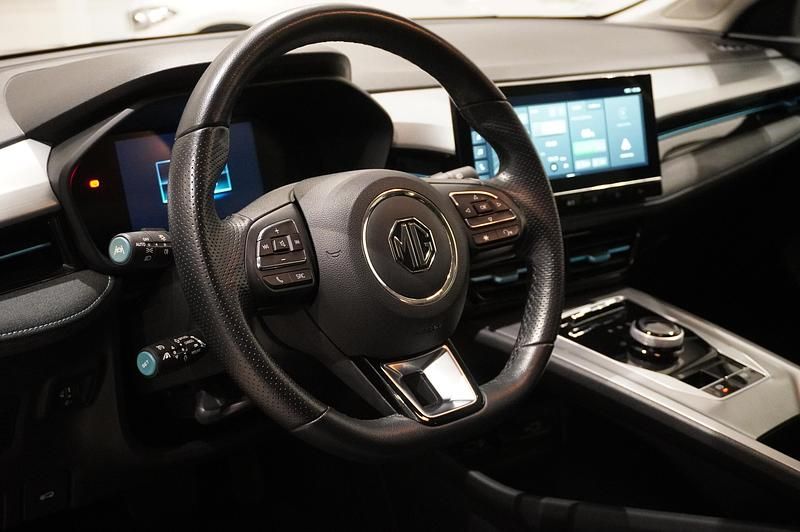 Begagnad MG MG5 EV Long Range 114 kW (156 HK) 2022 Grå Kombi