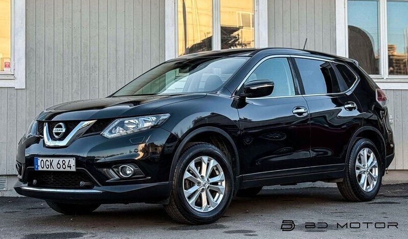 Svart Begagnad 2016 Nissan X-Trail SUV | 169 900 kr (Lite dyr) - Bild 1/4