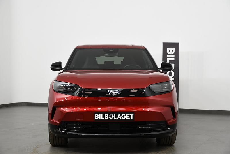 Begagnad Ford Capri Extended Range 250 kW (340 HK) 2025 Röd