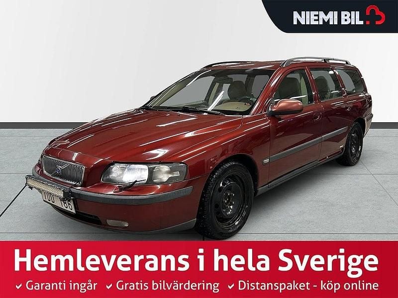 Mörkröd Begagnad 2002 Volvo V70 Kombi | 29 900 kr (Marknadspris) - Bild 1/3