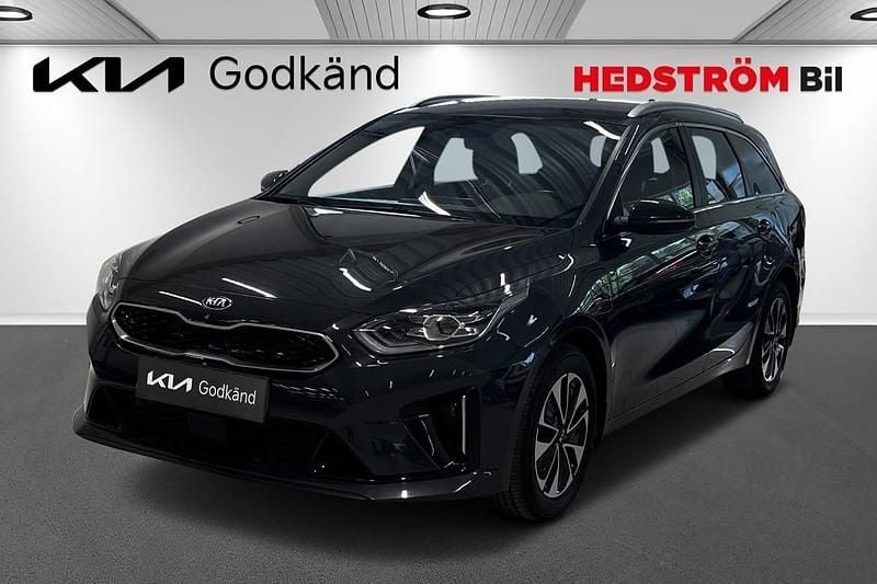 Grå Begagnad 2021 Kia Ceed Sportswagon Advance Kombi | 235 000 kr (Marknadspris) - Bild 1/4