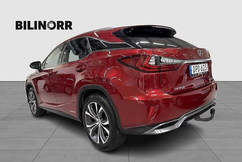 Begagnad Lexus RX450h 317 HK (233 kW) 2015 Röd SUV