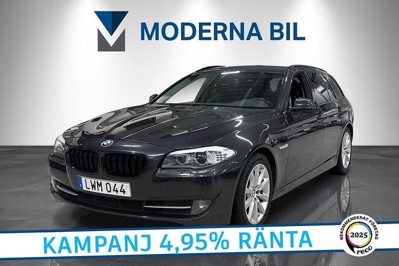 Grå Begagnad 2011 BMW 530 Shadowline Kombi | 144 900 kr (Bra pris) - Bild 1/4