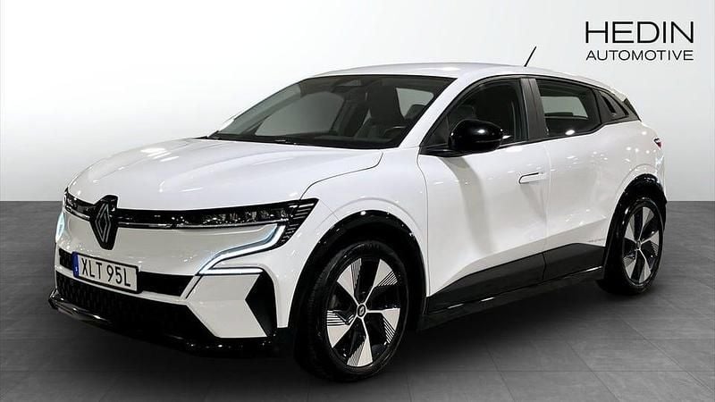 Vit Begagnad 2023 Renault Mégane IV Equilibre | 218 900 kr (Bra pris) - Bild 1/4