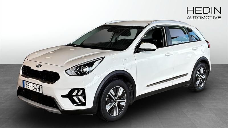 Vit (white) Begagnad 2020 Kia Niro SUV | 184 900 kr (Marknadspris) - Bild 1/4