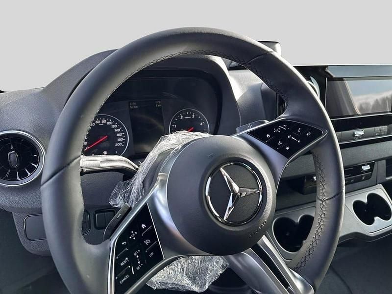 Ny Mercedes Sprinter 170 HK (125 kW) 2025 Vit Van