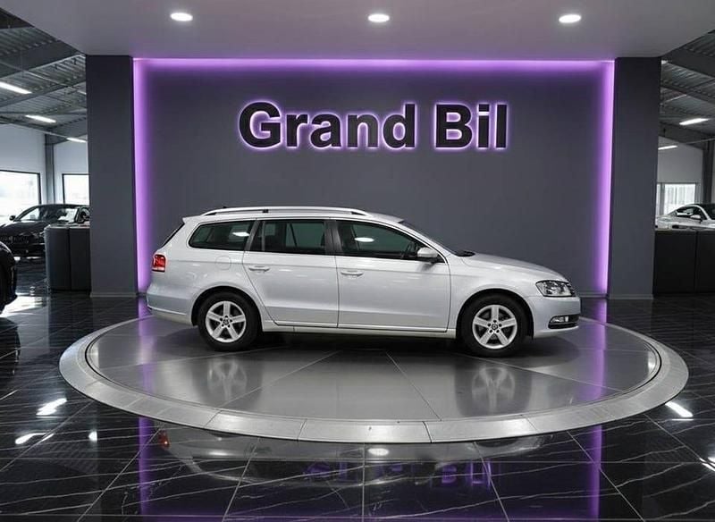 Begagnad VW Passat 140 HK (102 kW) 2015 Silver Kombi