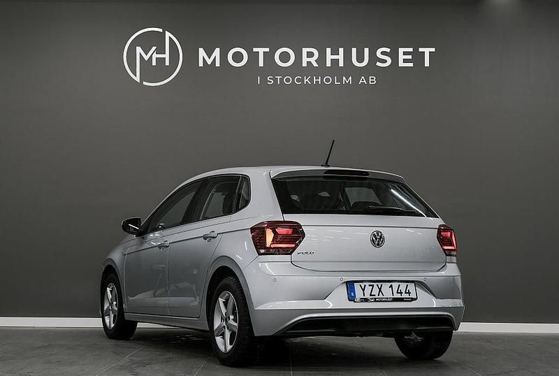 Begagnad VW Polo 95 HK (69 kW) 2017 Silver Halvkombi