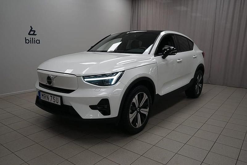 Vit Begagnad 2022 Volvo C40 Plus SUV | 374 900 kr (Lite dyr) - Bild 1/3
