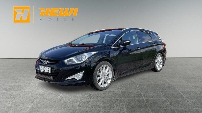 Svart Begagnad 2014 Hyundai i40 Premium Kombi | 104 800 kr (Marknadspris) - Bild 1/4