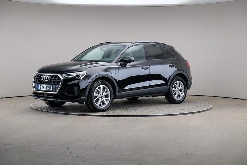 Svart Begagnad 2021 Audi Q3 Proline SUV | 304 900 kr (Bra pris) - Bild 1/4