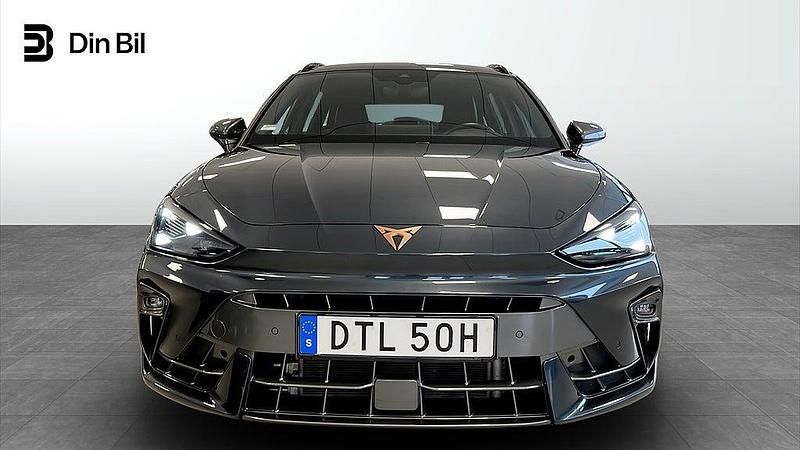 Begagnad Cupra Leon 150 HK (110 kW) 2024 Grå Kombi