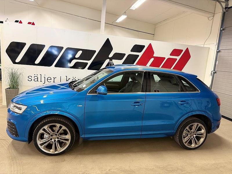 Begagnad Audi Q3 S-Line 184 HK (135 kW) 2016 Hainanblå metallic SUV