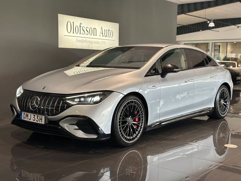 Silver Begagnad 2022 Mercedes EQE AMG 43 AMG Sedan | 699 000 kr - Bild 1/4