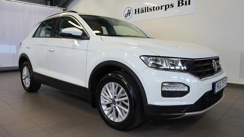Vit Begagnad 2021 VW T-Roc SUV | 189 900 kr (Bra pris) - Bild 1/4