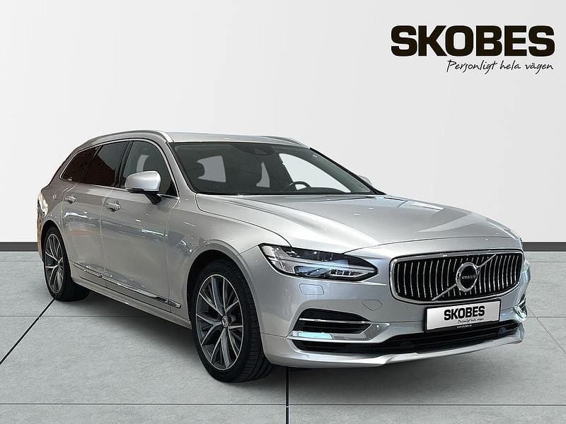 Silver Begagnad 2020 Volvo V90 Inscription Kombi | 339 900 kr (Marknadspris) - Bild 1/3