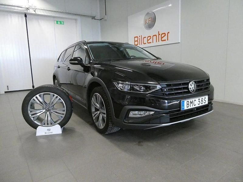 Begagnad VW Passat Alltrack 200 HK (147 kW) 2023 Svart Kombi