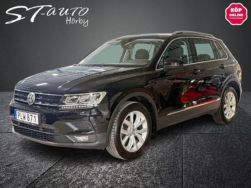 Svart Begagnad 2017 VW Tiguan Executive SUV | 184 900 kr (Lite dyr) - Bild 1/4