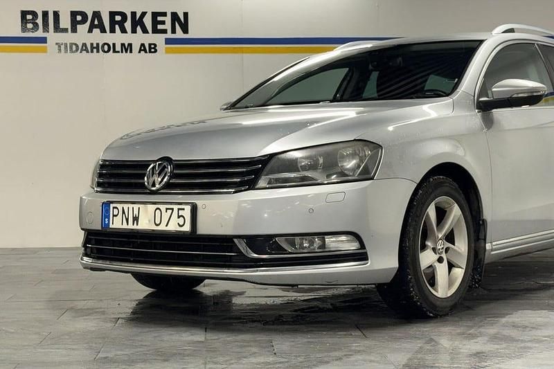 Begagnad VW Passat 160 HK (117 kW) 2011 Silver Kombi