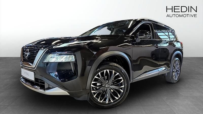 Ny 2025 Nissan X-Trail Tekna SUV | 407 900 kr - Bild 1/4